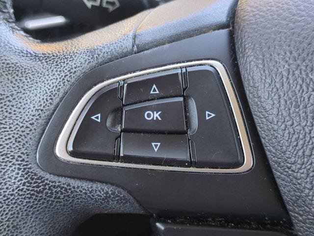 Used 2019 Ford Escape Titanium FWD image 25