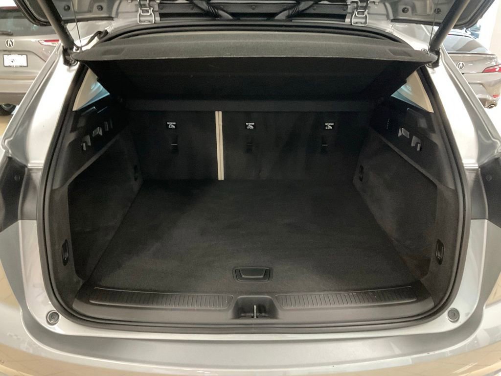 Used 2023 Buick Envision Avenir FWD image 21