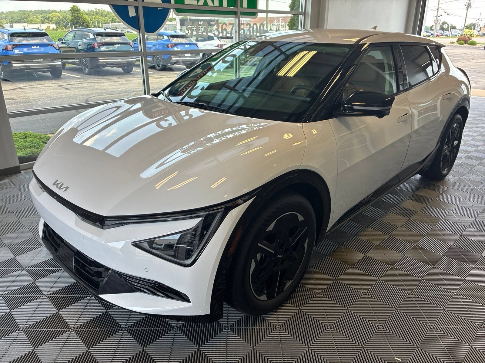 New 2026 Kia EV6 Wind AWD/4WD image 3