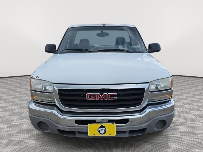 Used 2007 GMC Sierra 1500 W/T RWD image 2
