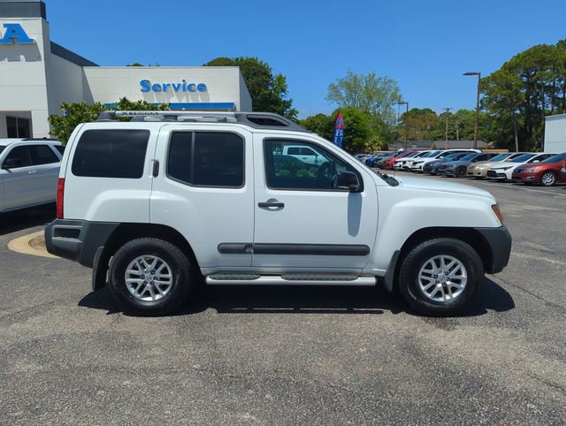 Used 2015 Nissan Xterra S w/ Value Package AWD/4WD image 3