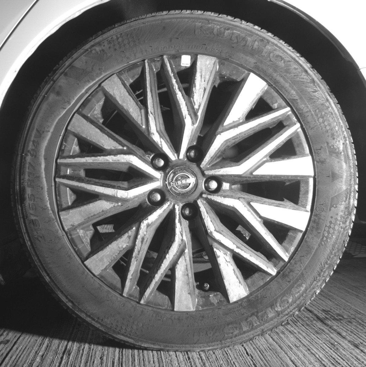 Used 2025 Nissan Altima 2.5 SV FWD image 14