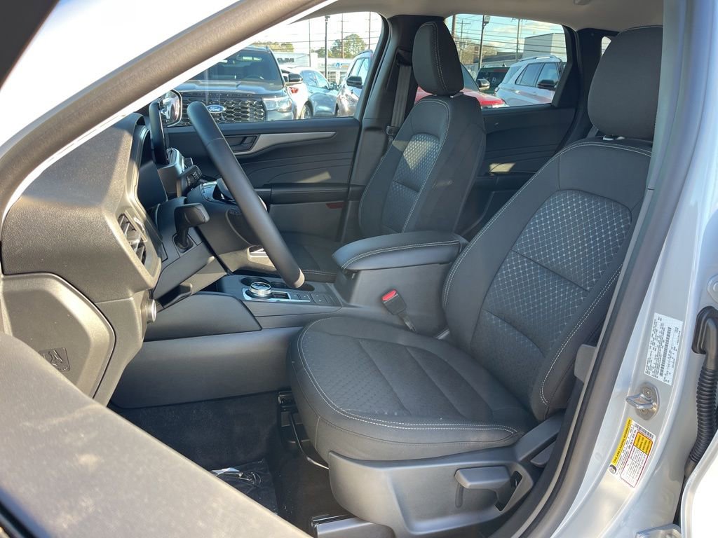 New 2026 Ford Escape Active w/ Cold Weather Package image 16