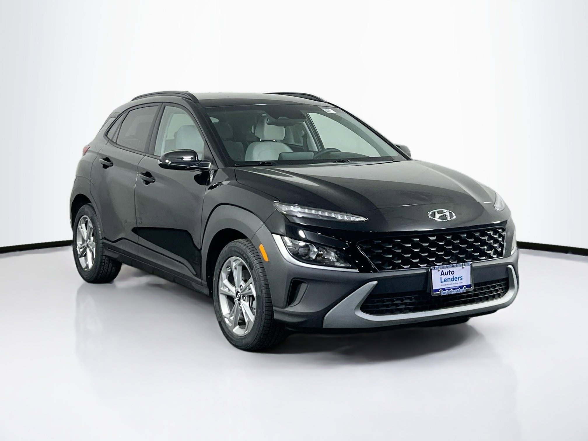 Used 2023 Hyundai Kona SEL w/ Cargo Package image 3