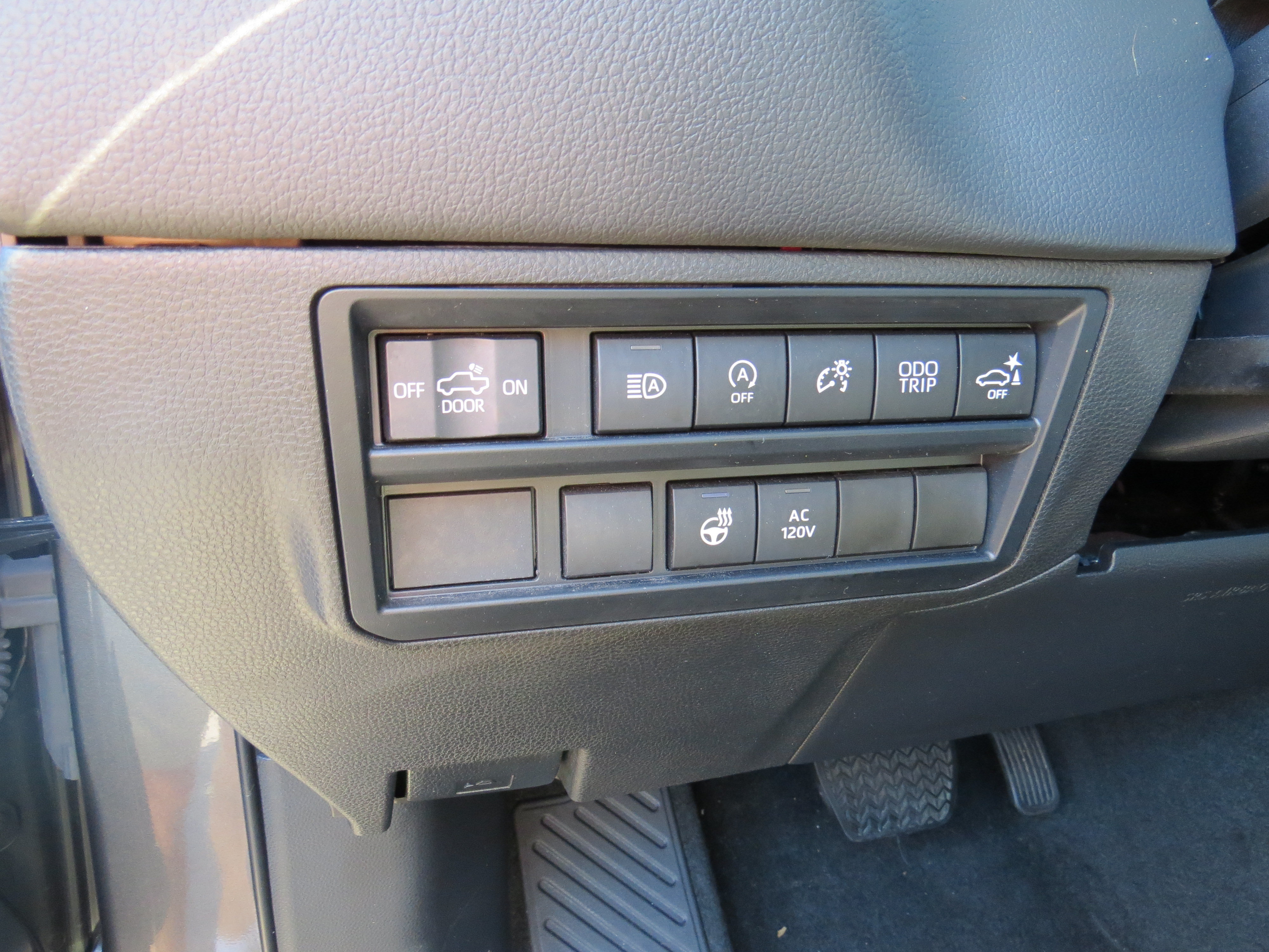 Used 2023 Toyota Tundra Limited AWD/4WD image 20