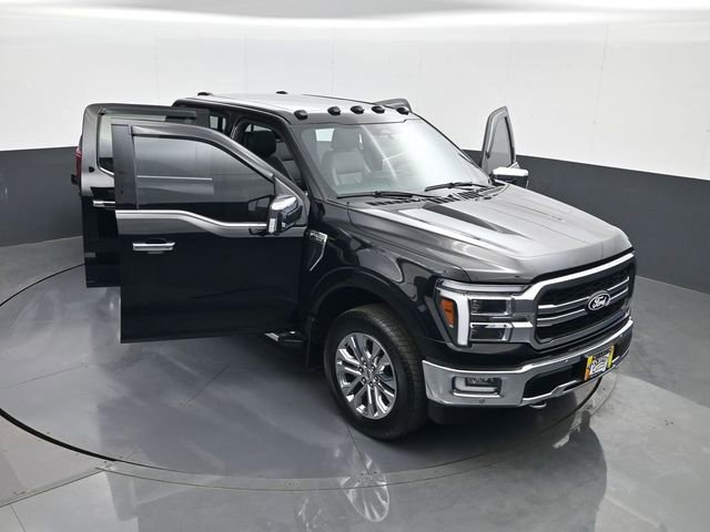 Used 2024 Ford F150 Lariat w/ FX4 Off-Road Package image 29