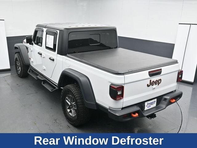 Used 2024 Jeep Gladiator Mojave w/ Technology Group AWD/4WD image 24