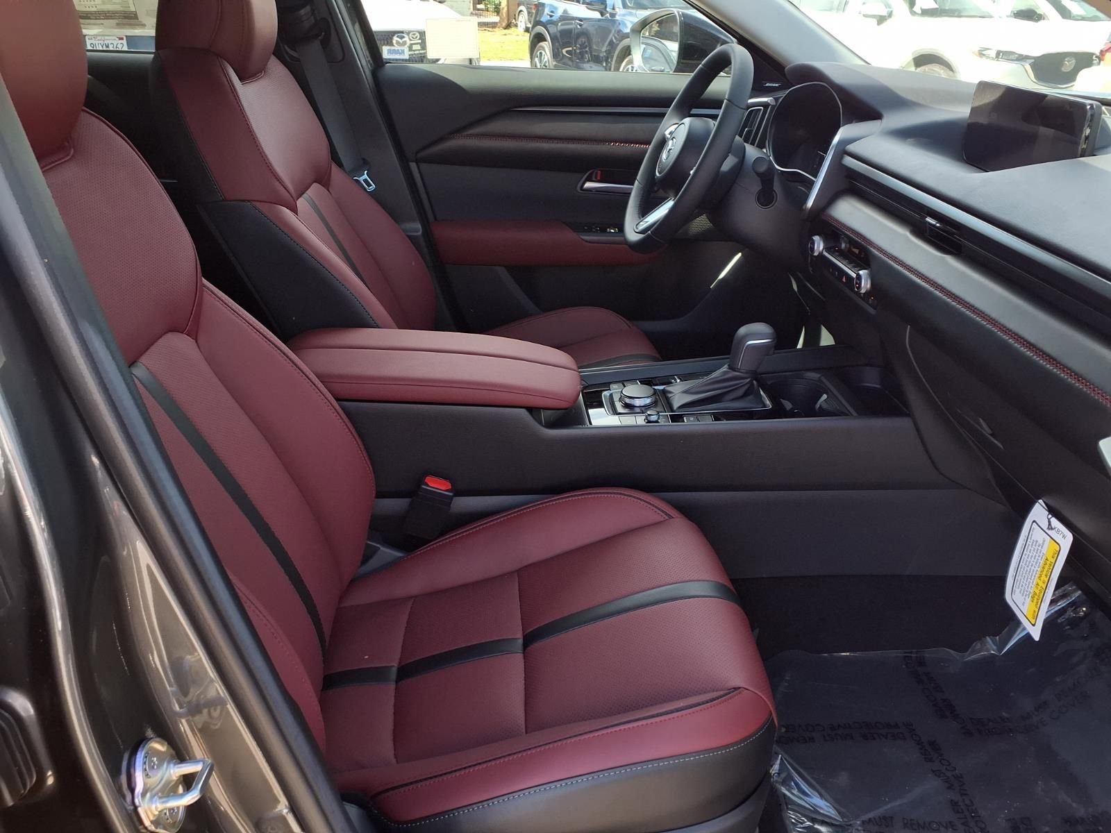 New 2026 MAZDA CX-50 AWD 2.5 Hybrid w/ Cargo Package image 23