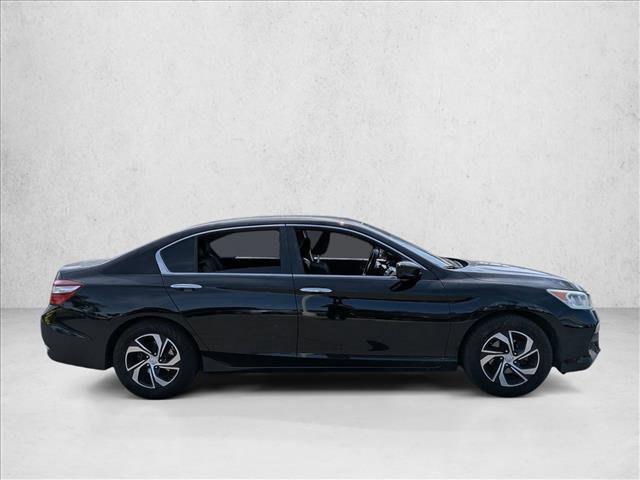Used 2017 Honda Accord LX image 4