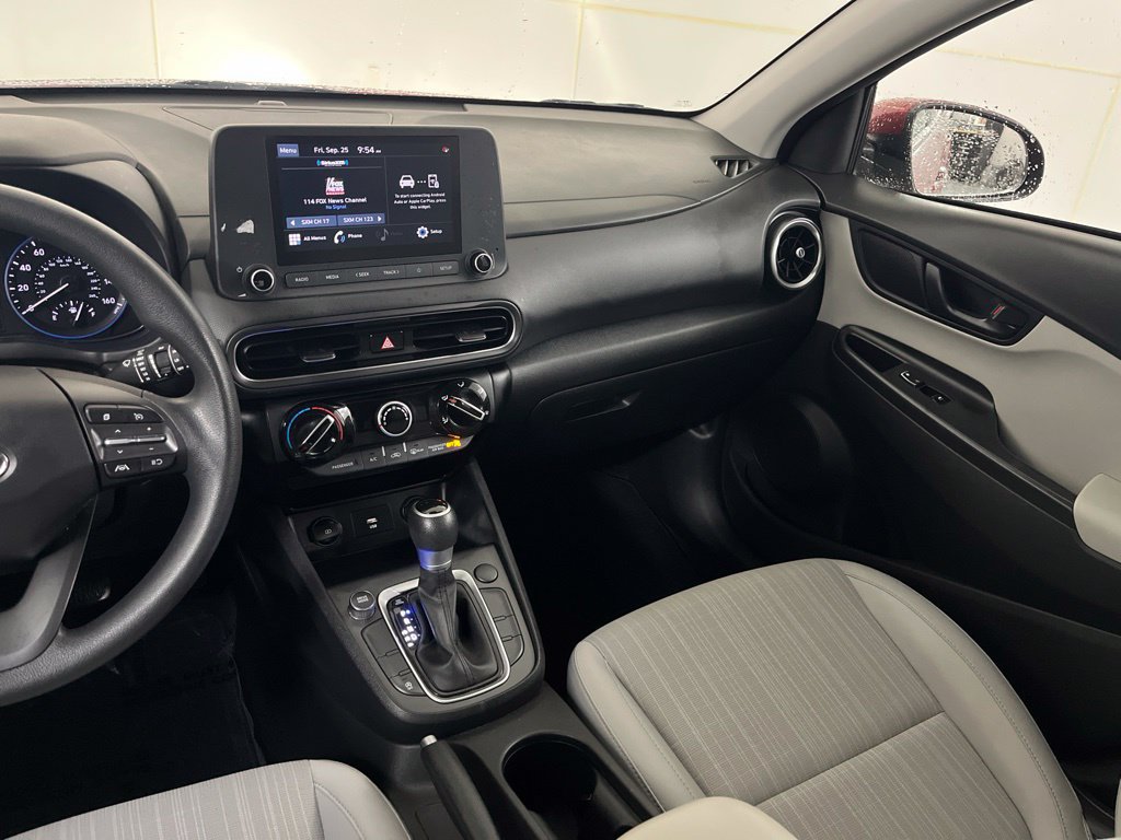 Used 2022 Hyundai Kona SEL w/ Cargo Package FWD image 33