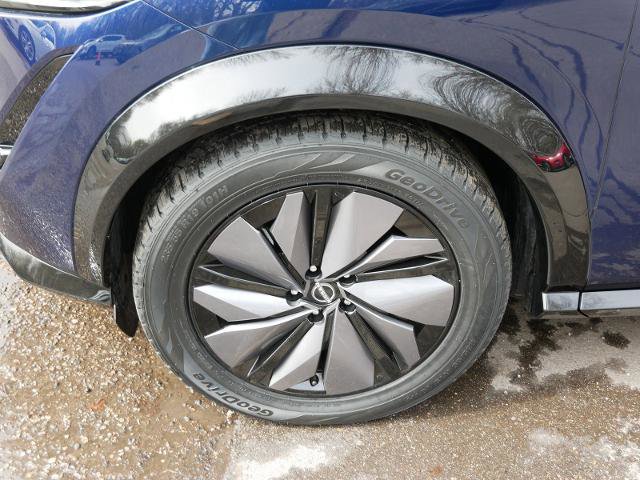 Certified 2024 Nissan Ariya AWD image 9