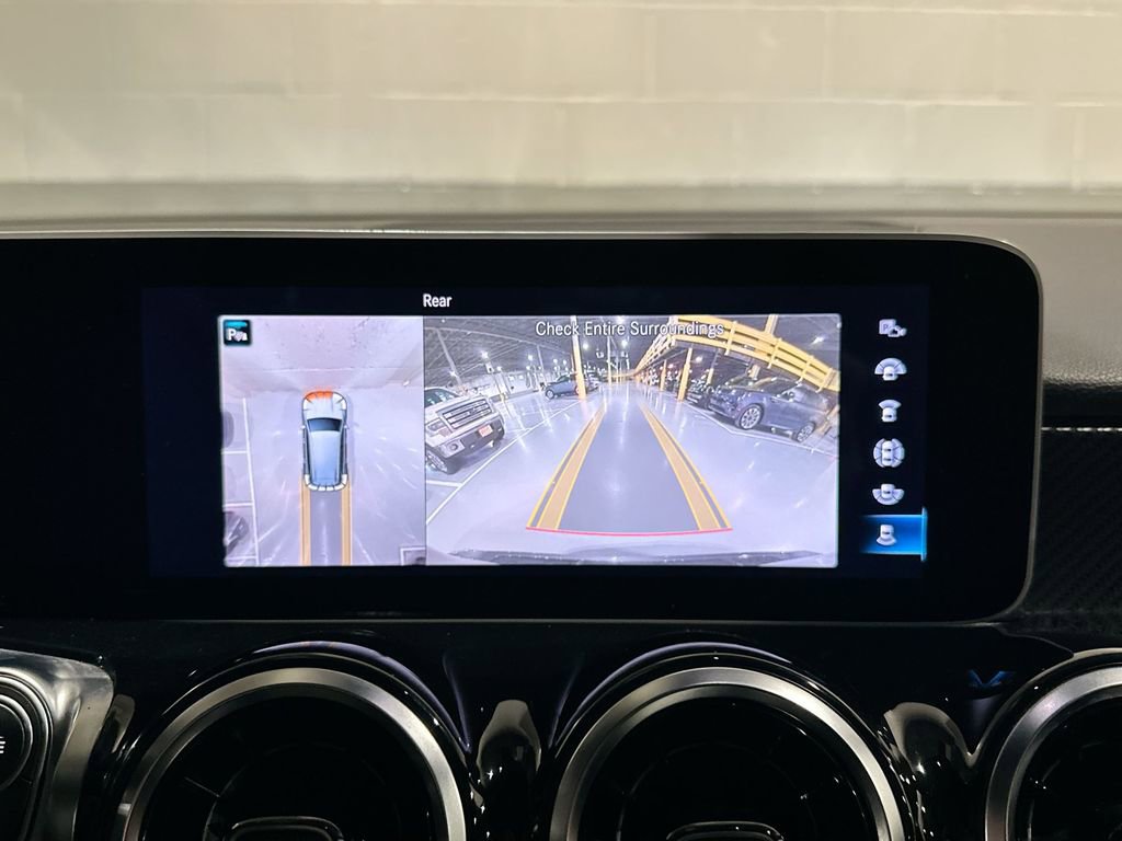 Used 2020 Mercedes-Benz GLB 250 4MATIC image 15