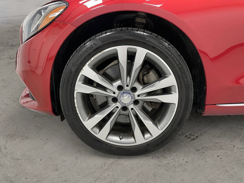 Used 2016 Mercedes-Benz C 300 4MATIC Sedan w/ Surround View Package image 12