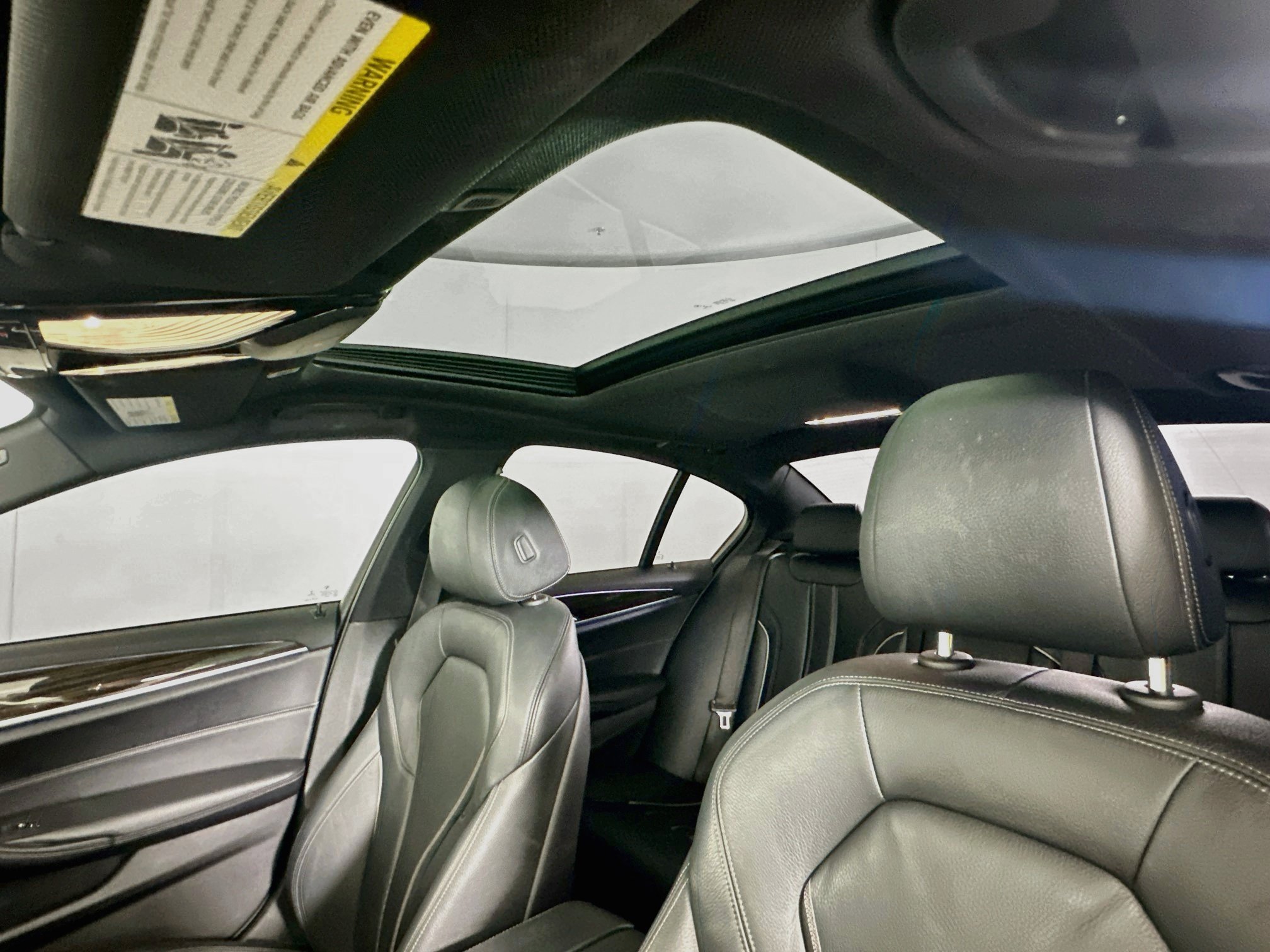 Used 2018 BMW 530i RWD image 25