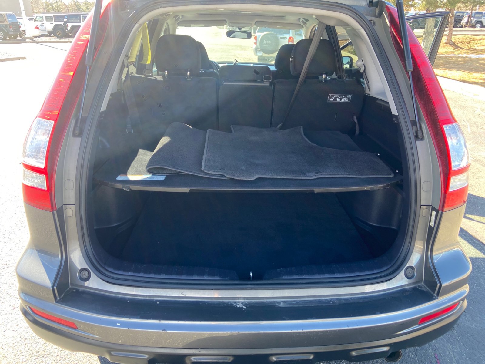 Used 2011 Honda CR-V EX image 34