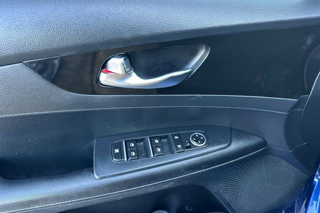 Used 2019 Kia Forte S image 15