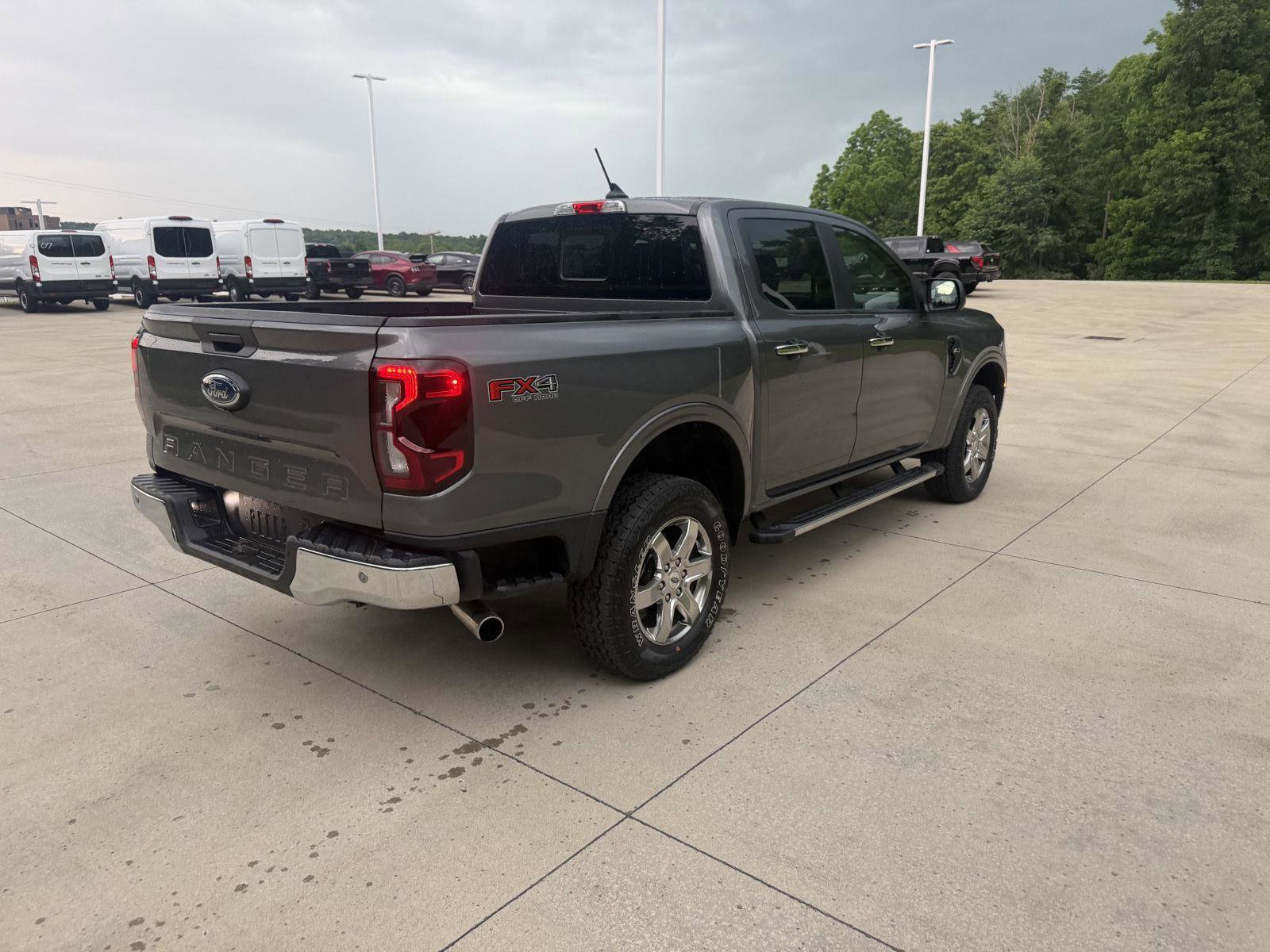 Used 2024 Ford Ranger XLT w/ FX4 Off-Road Package AWD/4WD image 6