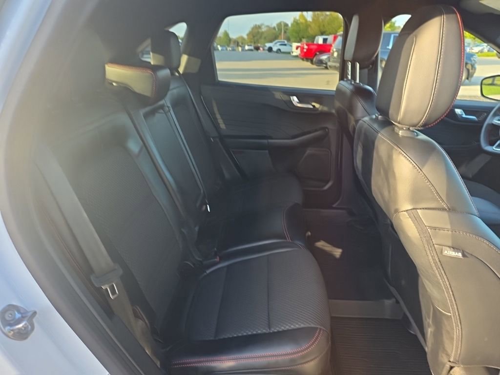 Used 2023 Ford Escape ST-Line Select image 36