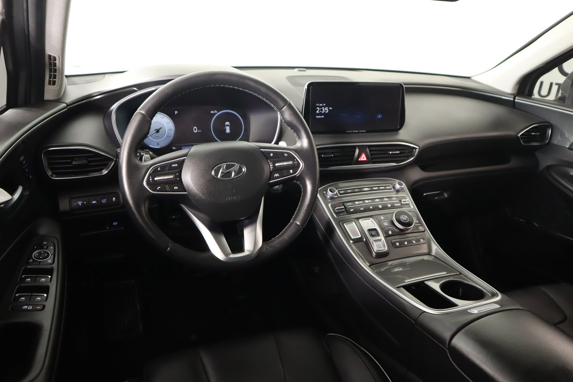 Certified 2023 Hyundai Santa Fe Limited image 2