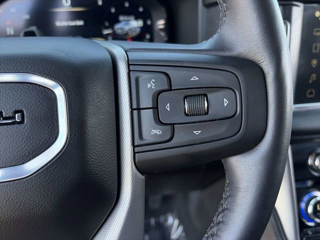 Used 2024 GMC Yukon XL Denali w/ Advanced Technology Package image 23