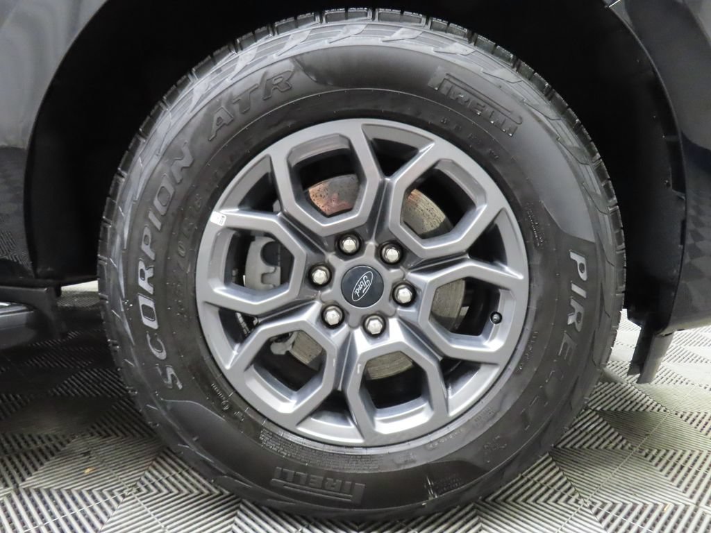 Used 2025 Ford Expedition Max Active AWD/4WD image 10