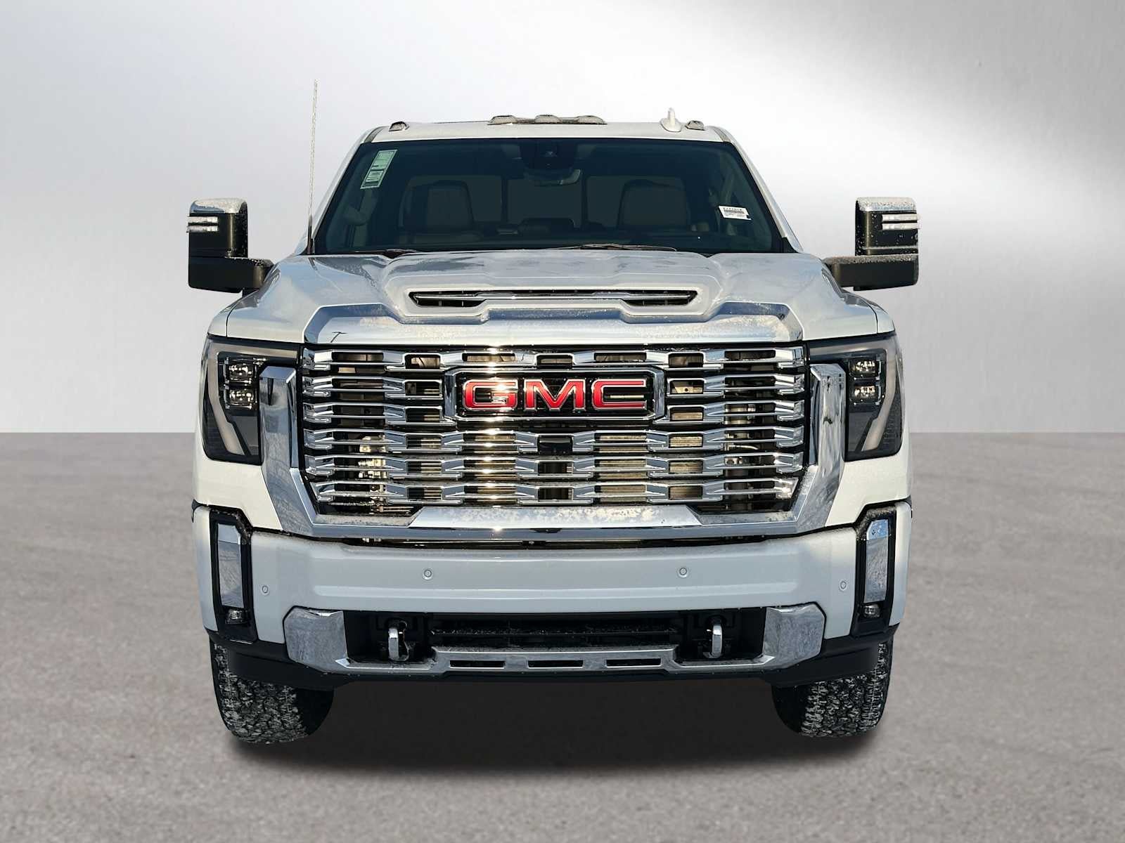 New 2026 GMC Sierra 3500 Denali w/ Denali Reserve Package AWD/4WD image 8