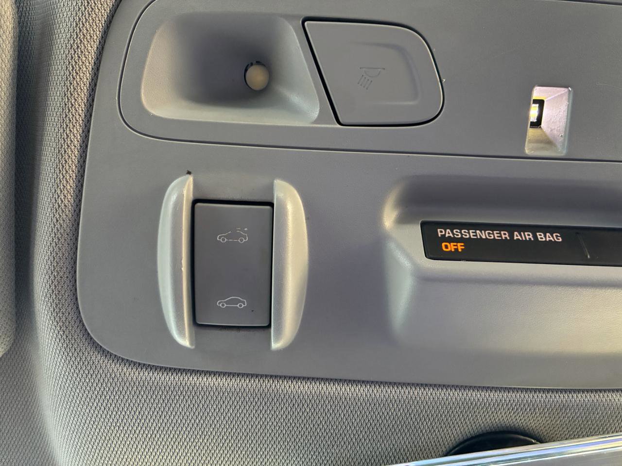 Used 2018 Chevrolet Camaro LT w/ RS Package image 12