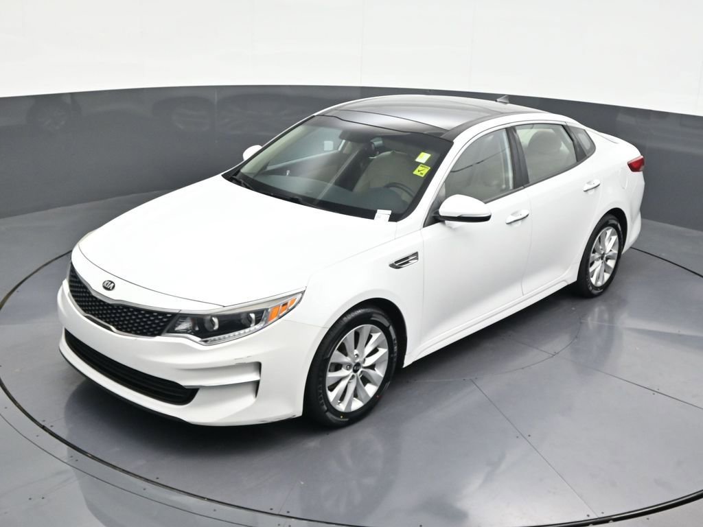 Used 2016 Kia Optima EX w/ Premium Package FWD image 16