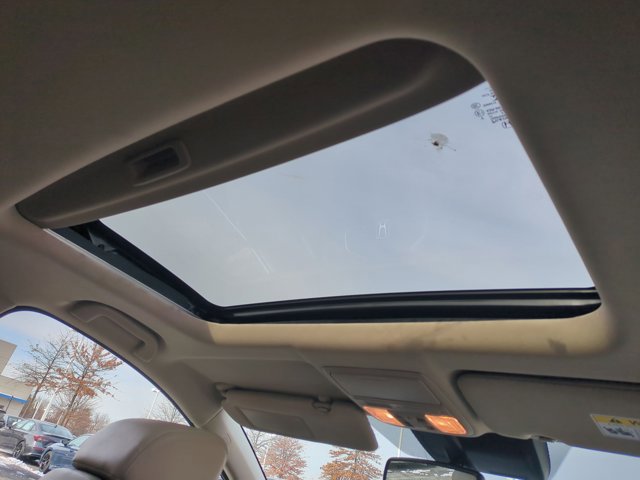 Used 2022 Honda CR-V EX-L image 18