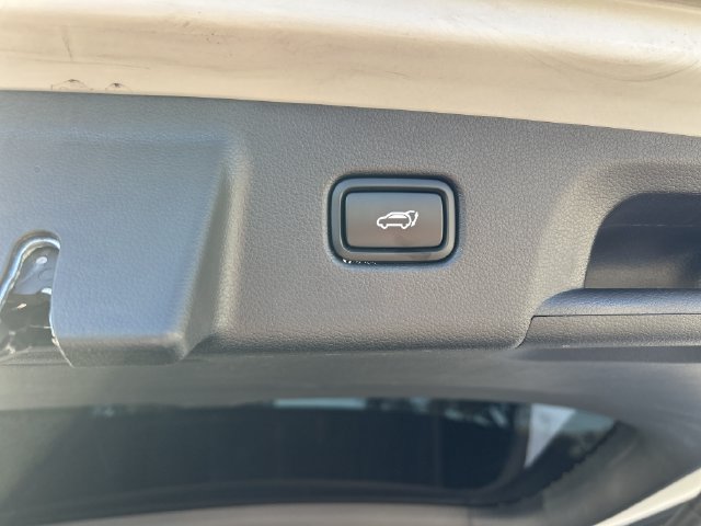 Used 2024 Hyundai Palisade SEL w/ Premium Package FWD image 39