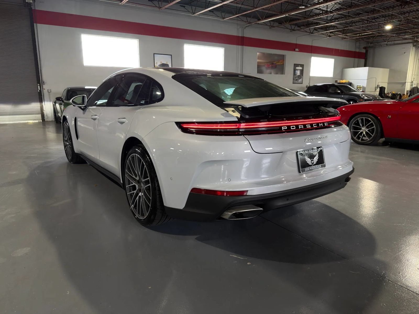 Used 2024 Porsche Panamera image 53