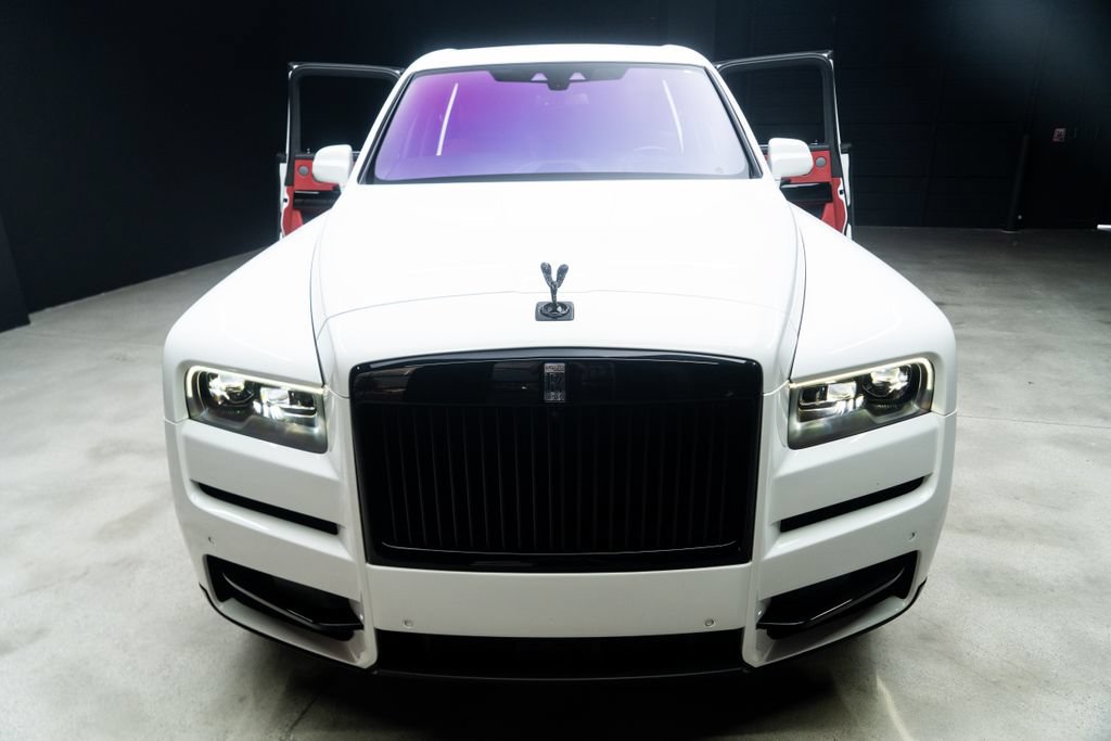 Used 2022 Rolls-Royce Cullinan AWD/4WD image 4