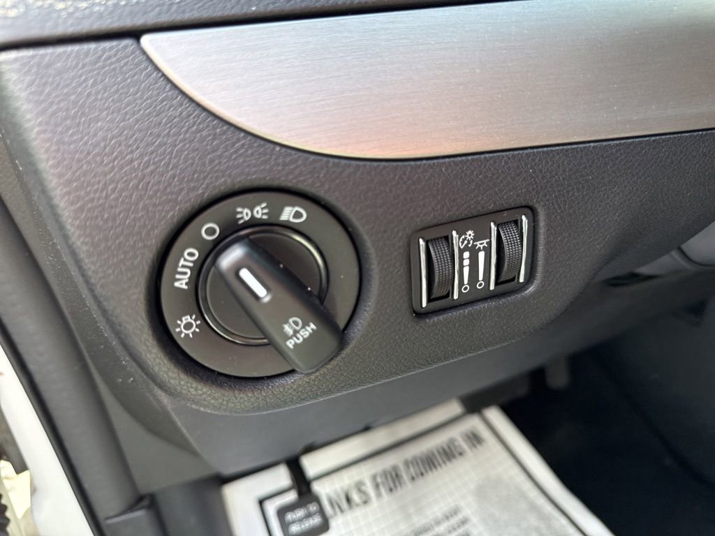 Used 2020 Dodge Grand Caravan GT FWD image 24