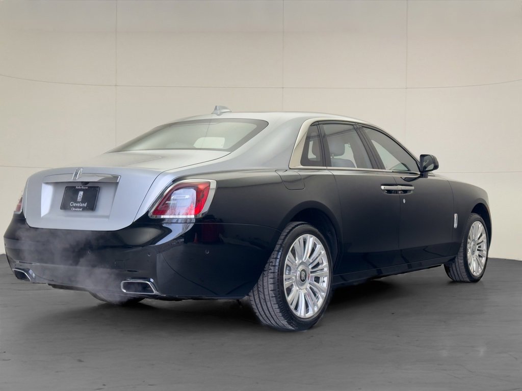 Certified 2021 Rolls-Royce Ghost image 3