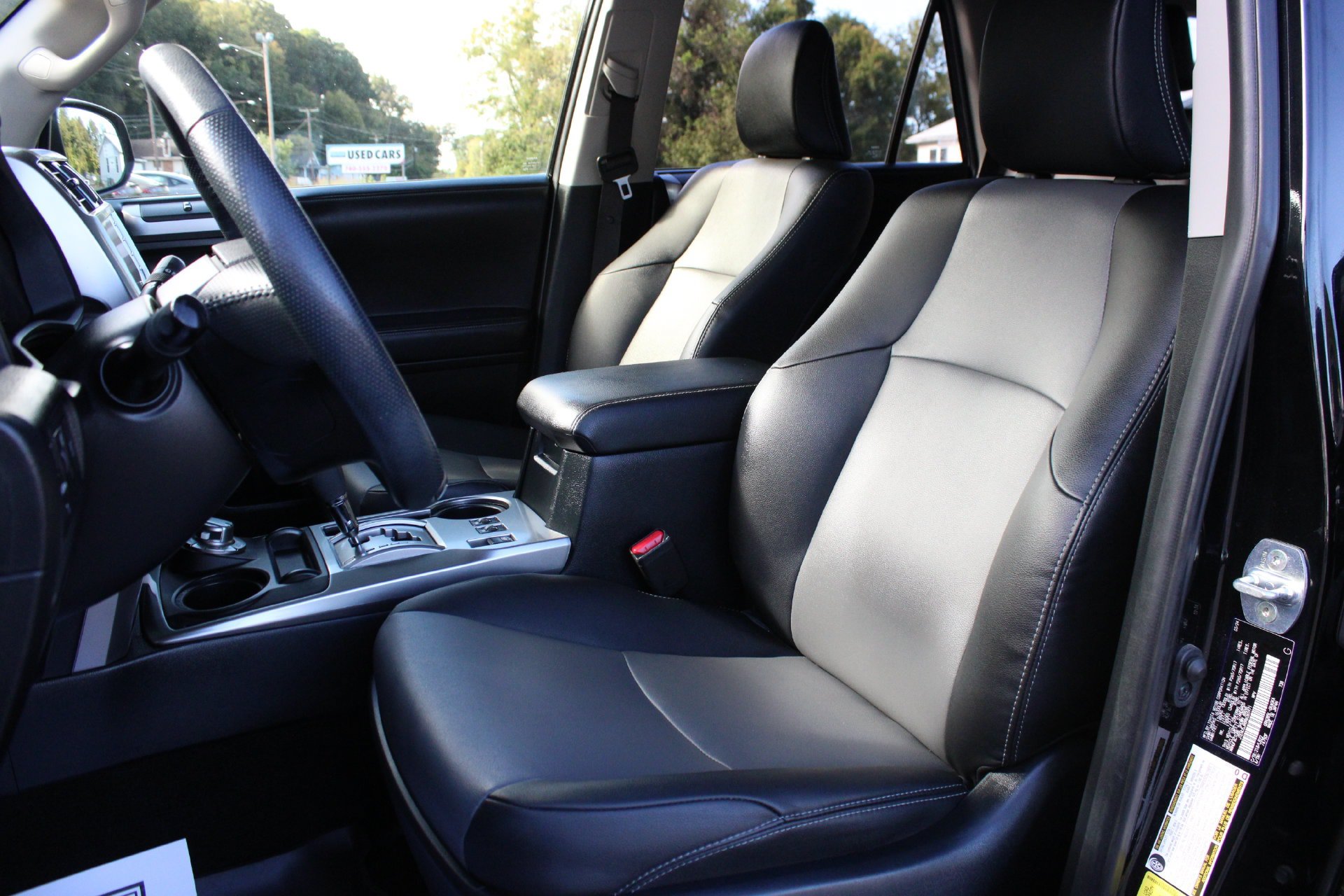 Used 2024 Toyota 4Runner SR5 Premium w/ Moonroof Package AWD/4WD image 15