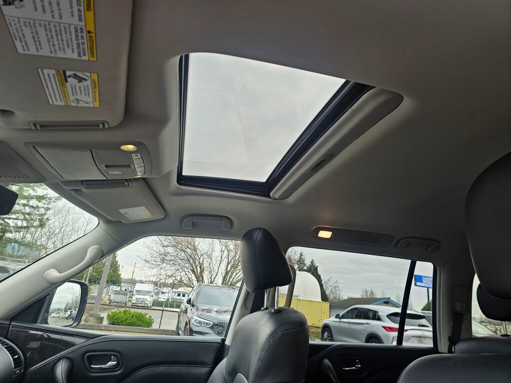Used 2024 INFINITI QX80 Luxe image 26