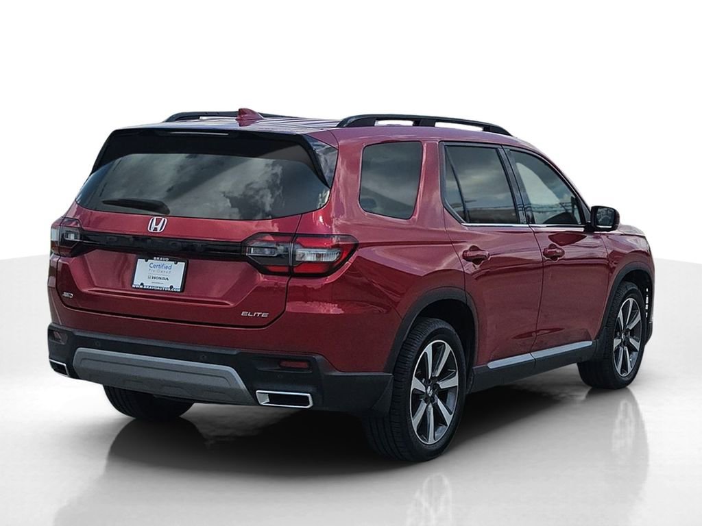Used 2023 Honda Pilot Elite image 5