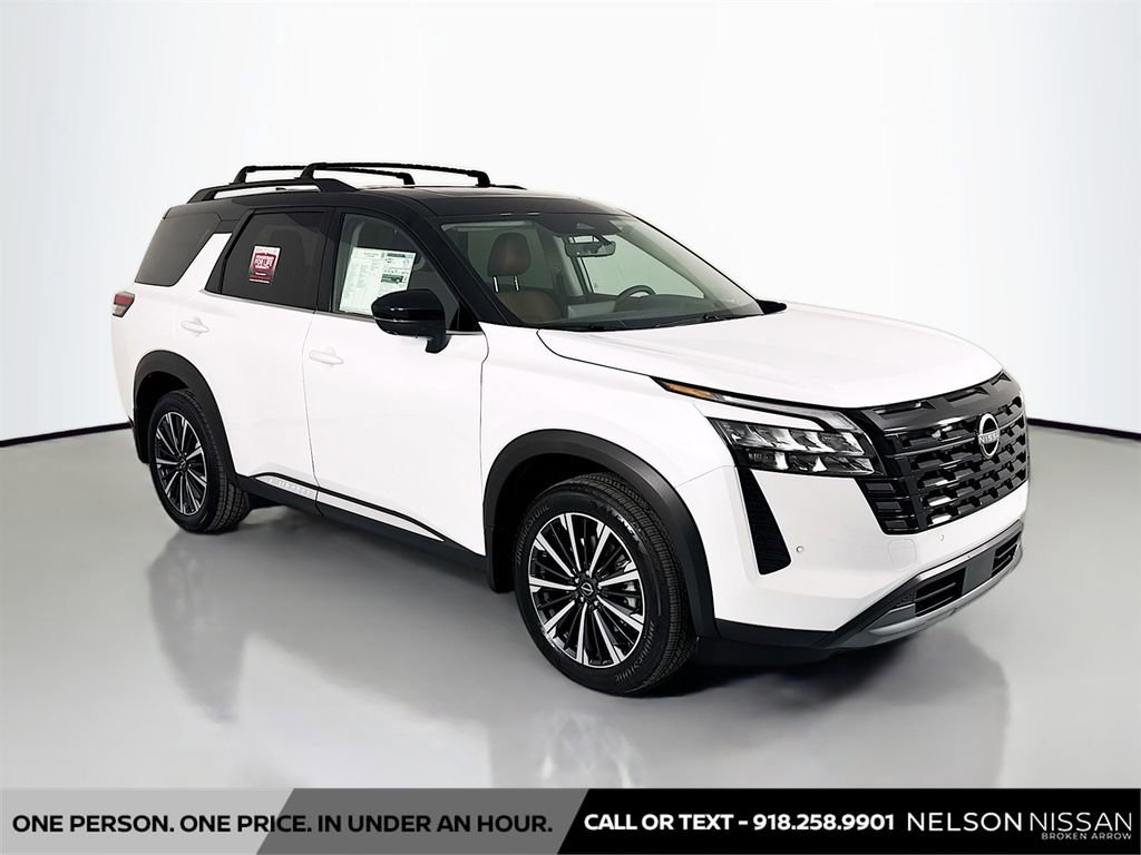 New 2026 Nissan Pathfinder Platinum image 3