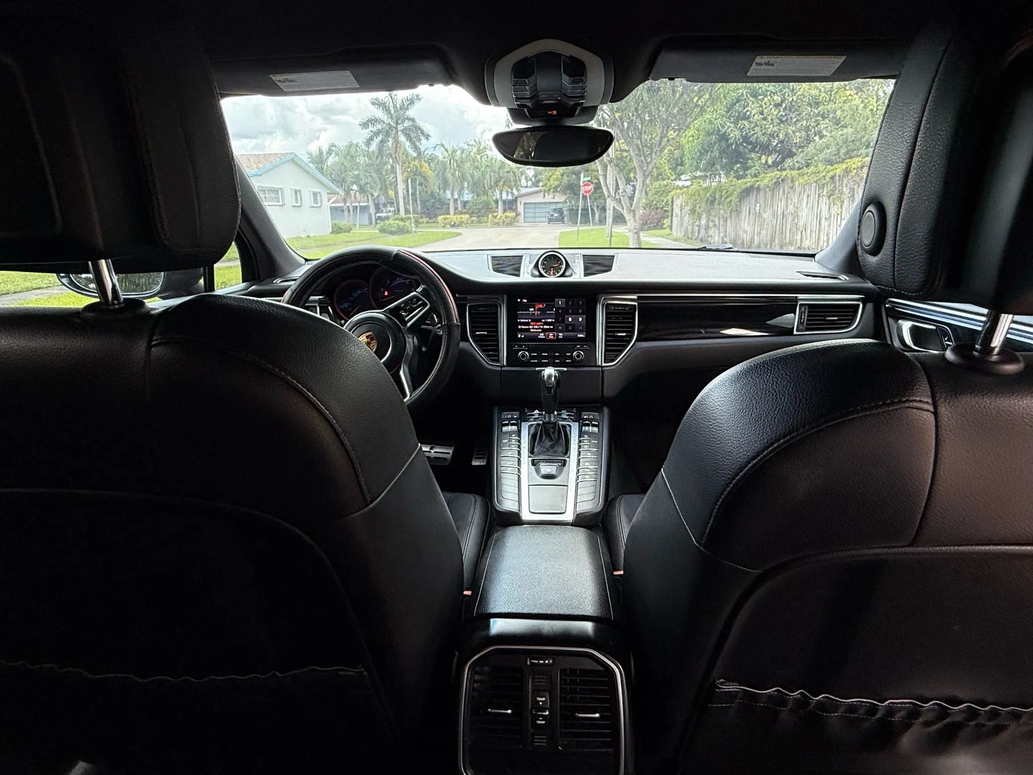 Used 2017 Porsche Macan image 14