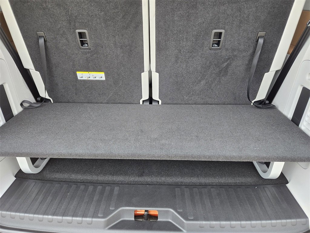 New 2025 Volkswagen ID. Buzz Pro S Plus image 25