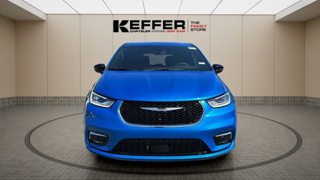 New 2026 Chrysler Pacifica Select image 8