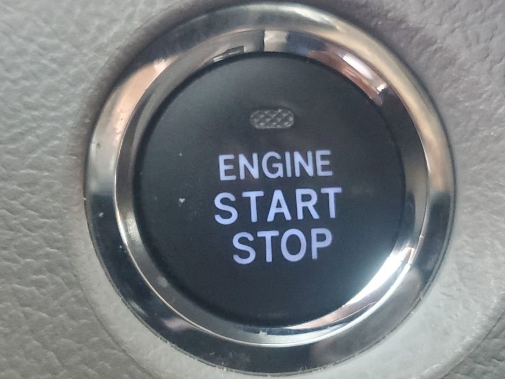 Used 2019 Toyota Sienna XLE image 31