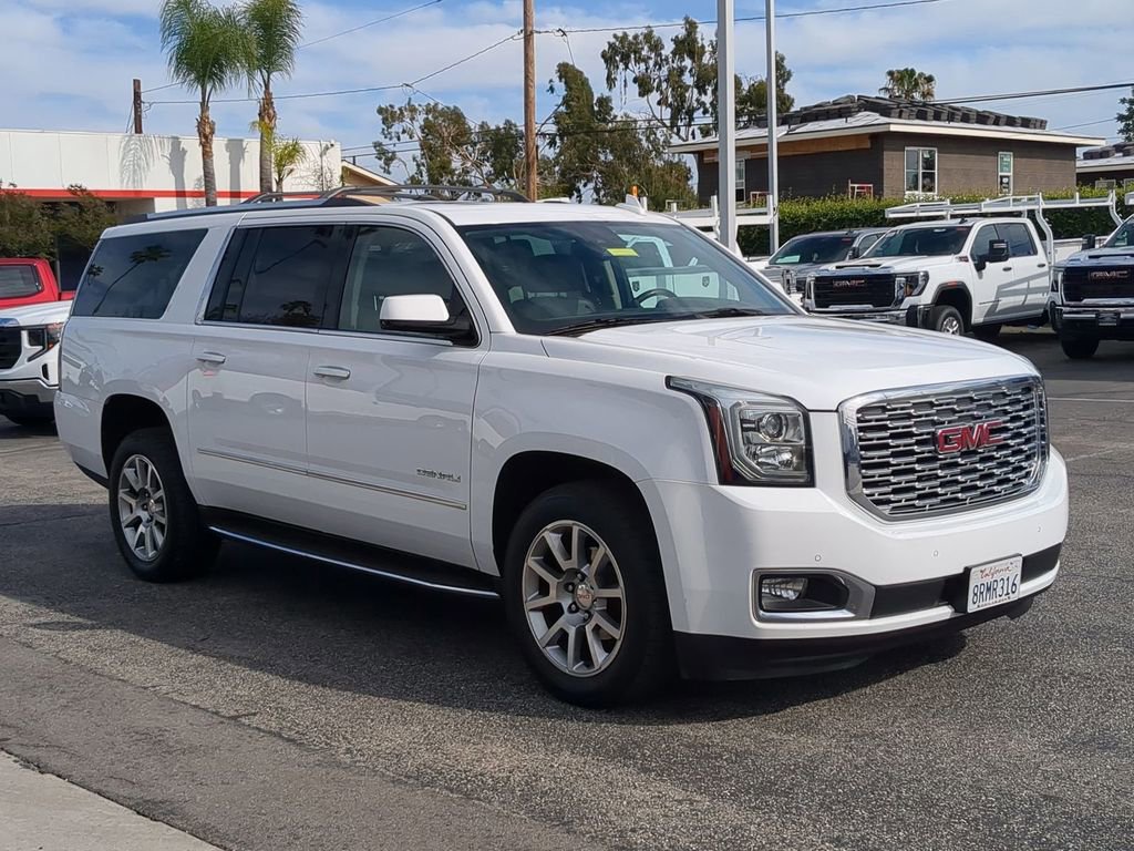 Used 2020 GMC Yukon XL Denali w/ Open Road Package image 9