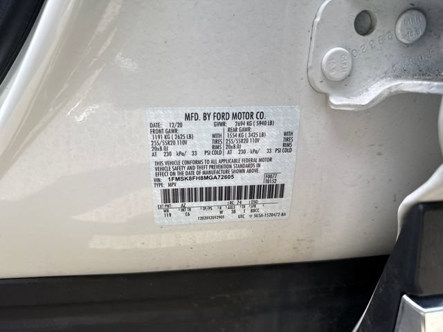Used 2021 Ford Explorer Limited w/ Equipment Group 301A AWD/4WD image 16