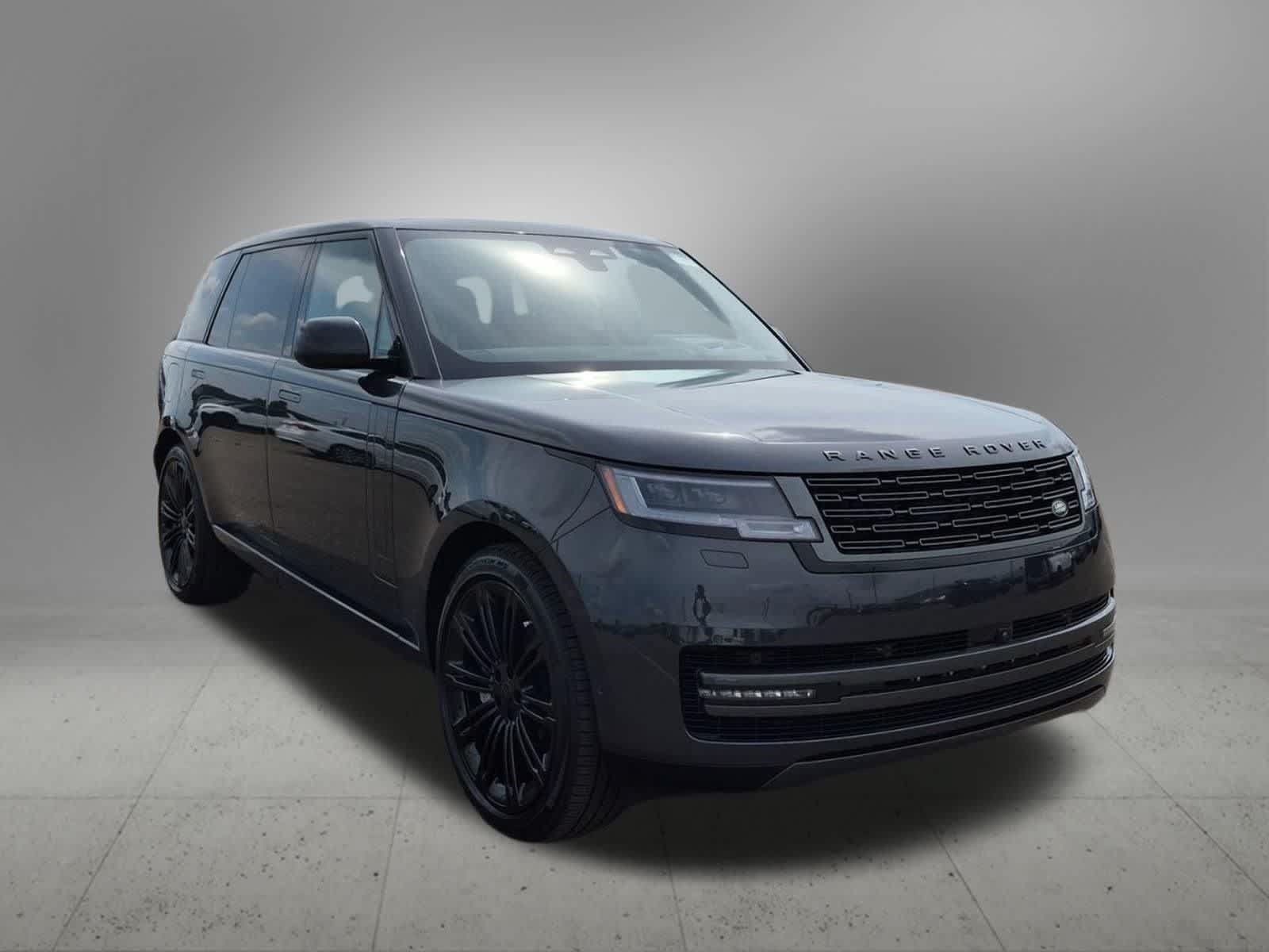 New 2026 Land Rover Range Rover Long Wheelbase SE AWD/4WD image 8