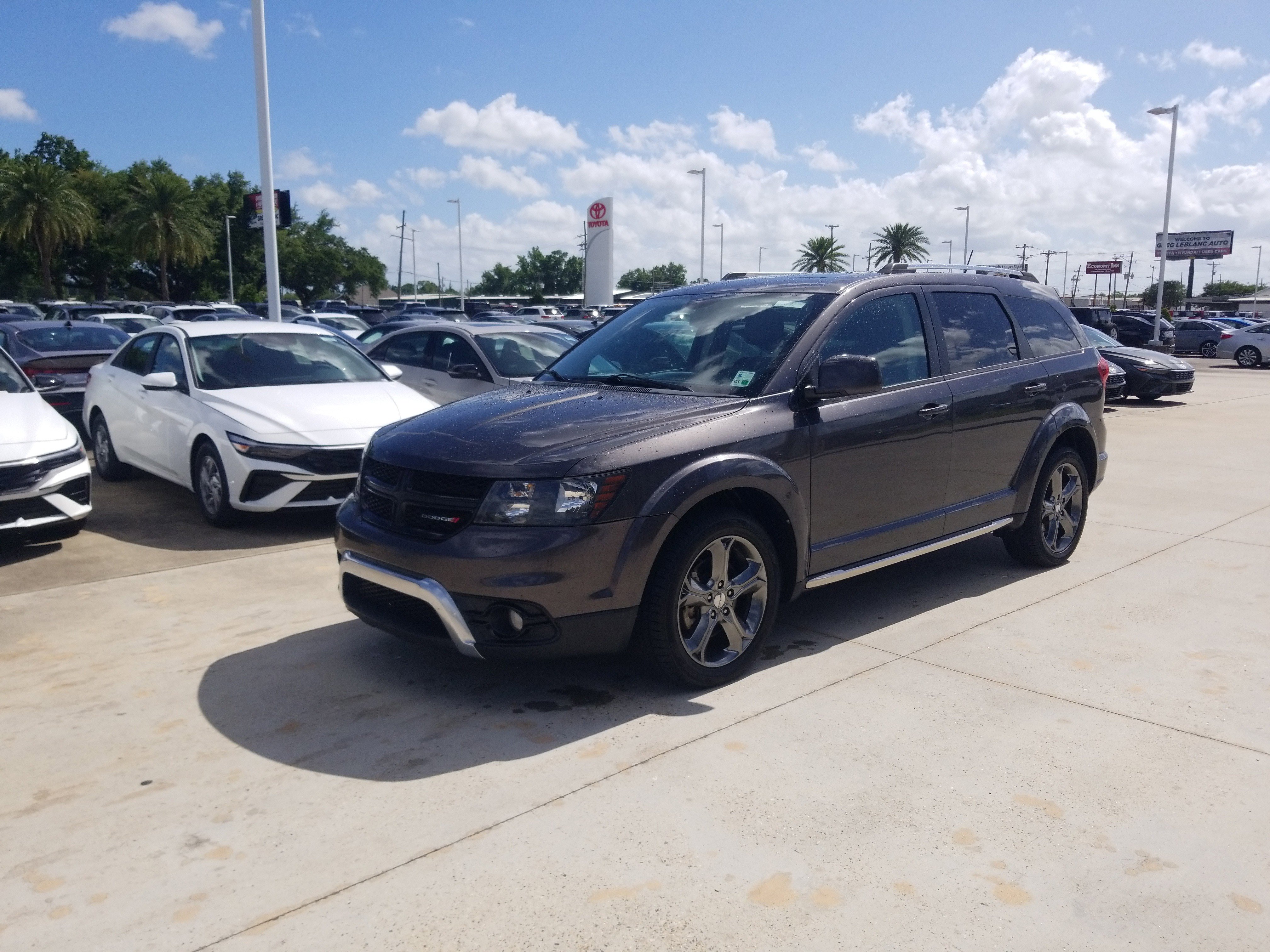 Used 2016 Dodge Journey Crossroad w/ Rear Seat Video Group I image 3