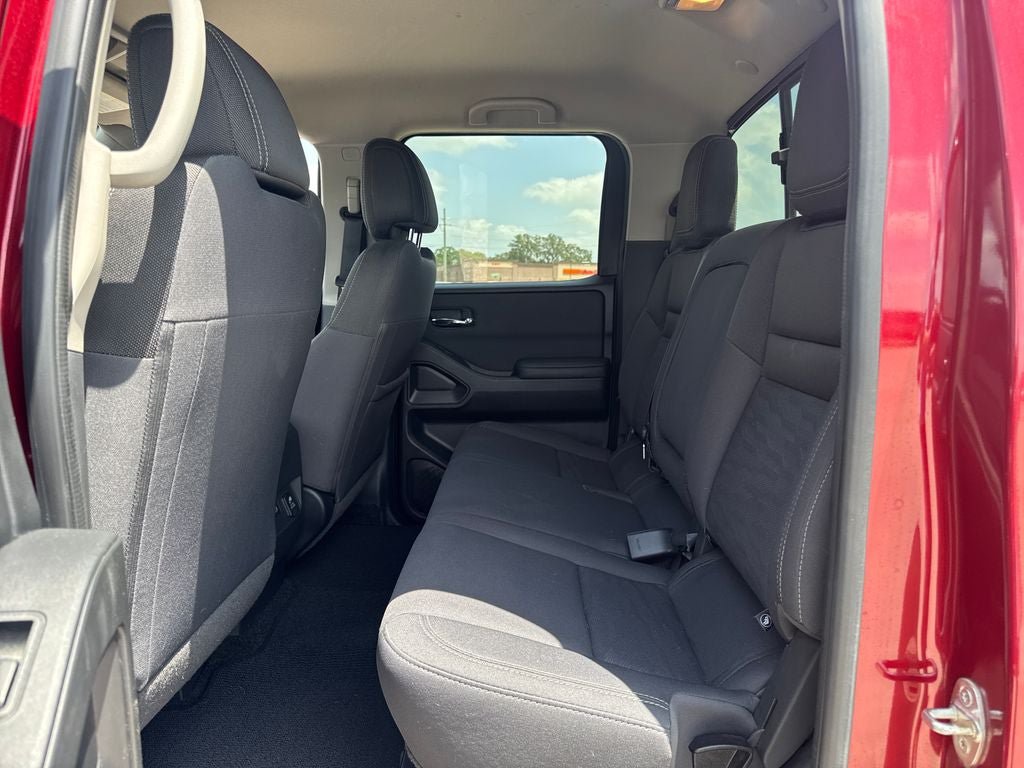 Used 2023 Nissan Frontier SV w/ SV Convenience Package AWD/4WD image 14