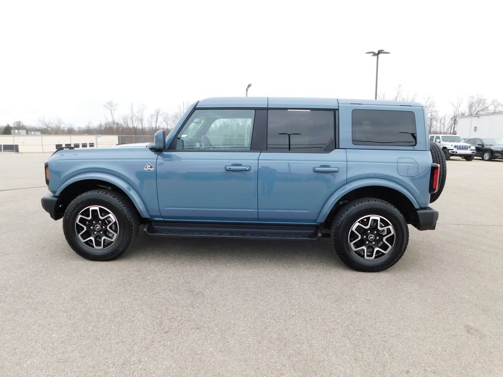 Used 2025 Ford Bronco Outer Banks image 6