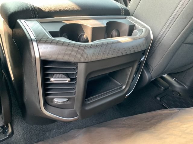 New 2027 RAM 1500 4x4 Crew Cab image 15