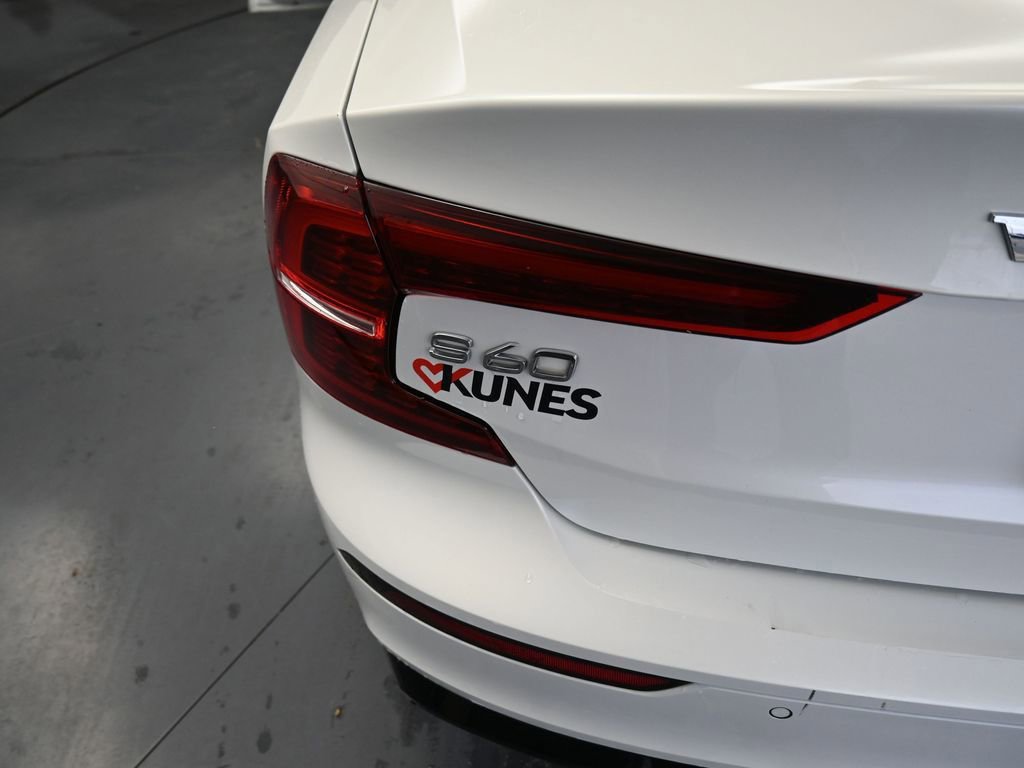 Used 2024 Volvo S60 B5 Core image 20